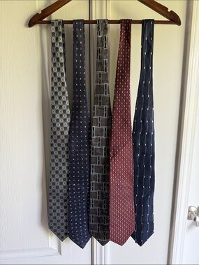 Stafford Pack of Five Men's Classic Patterned Ties - Navy, Gray, Red